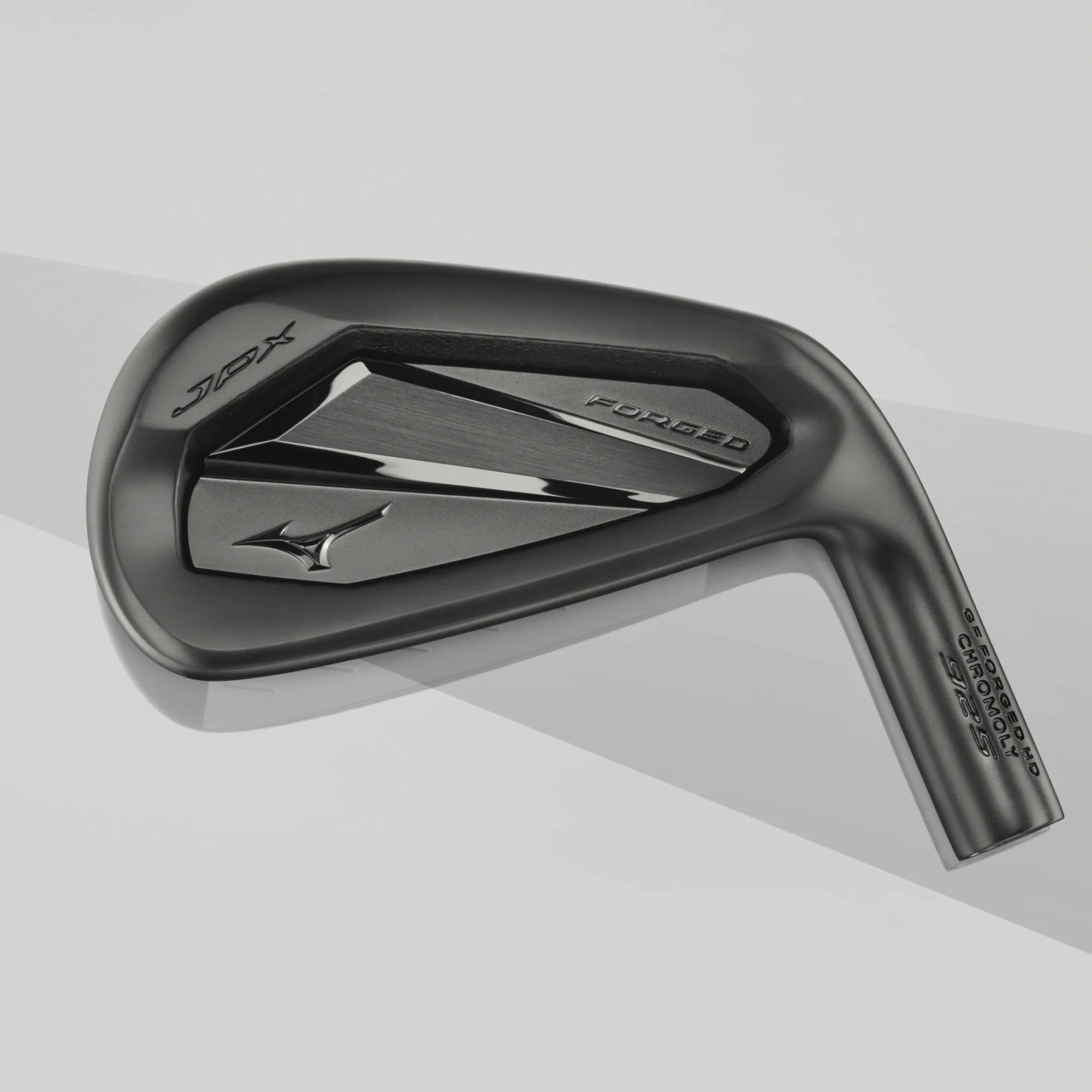 Mizuno JPX 925 Forged Black Golf Irons - Graphite